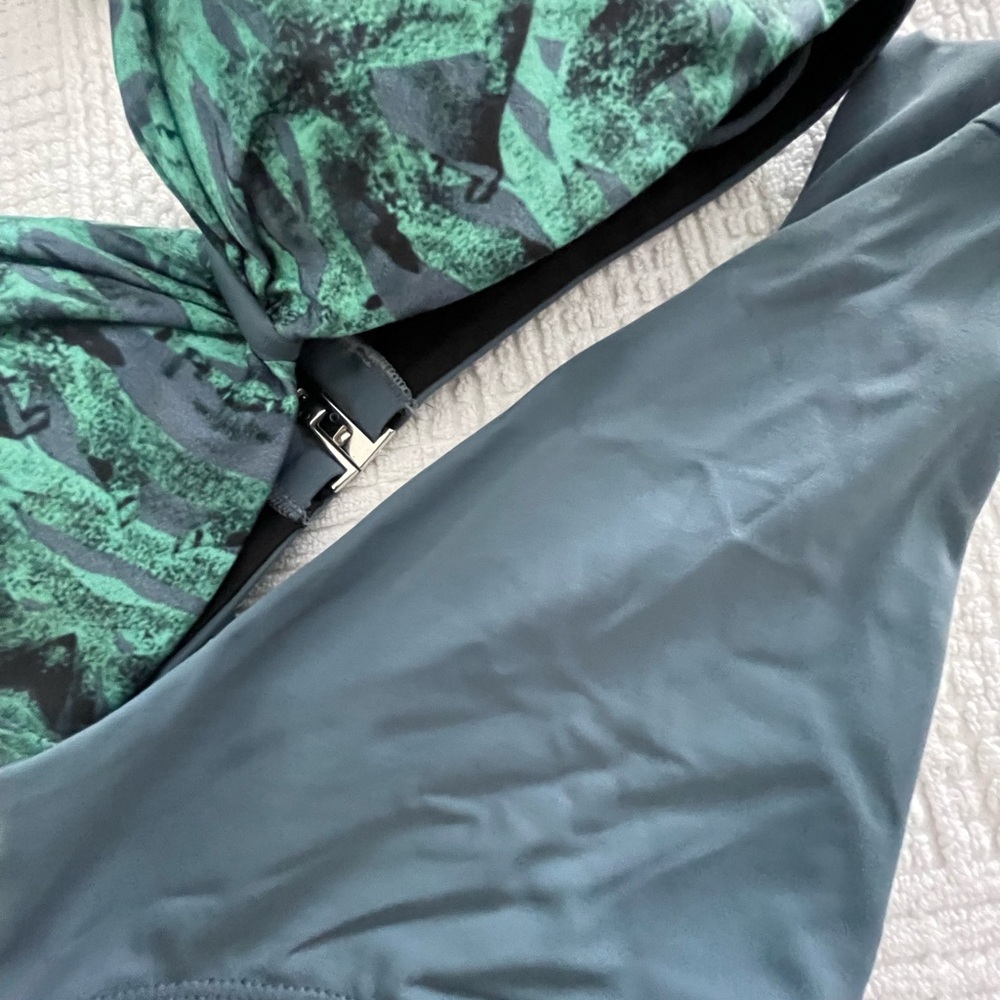 Emerald Patterned Women's Bikini Set - image 6